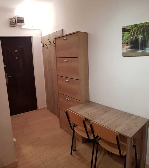 Apartament decomandat în Titan