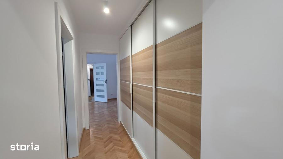 Apartament cu 3 camere, mobilat în Iancului