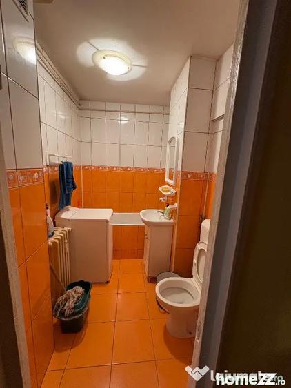 Garsonieră decomandată în Vitan