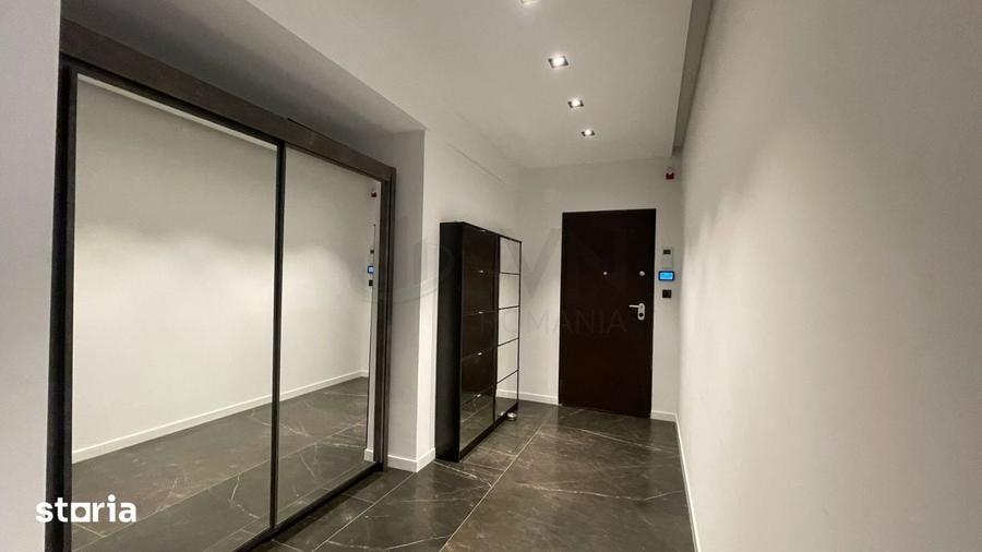 Apartament cu 7 camere în Tei