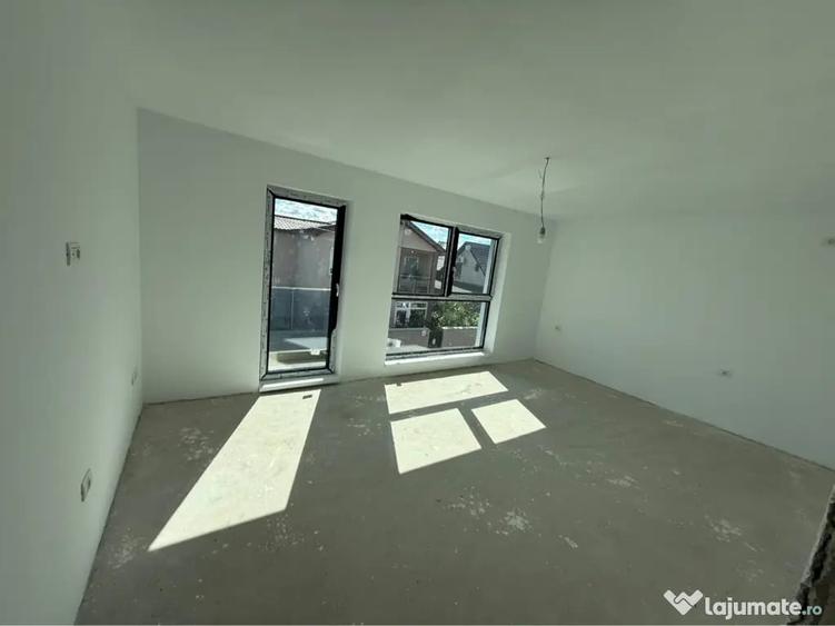 Vila parter etaj si pod Valu lui Traian - 17