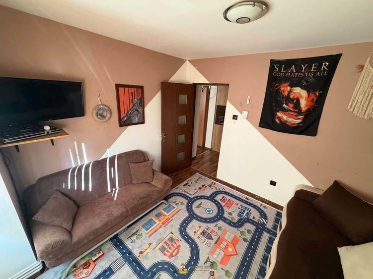 Apartament cu 2 camere semidecomandat în Central