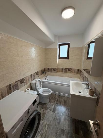Apartament cu 2 camere decomandat în Trivale