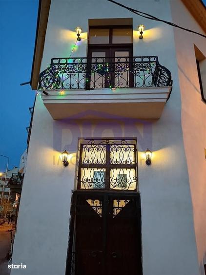 Casă cu 4 camere în Central