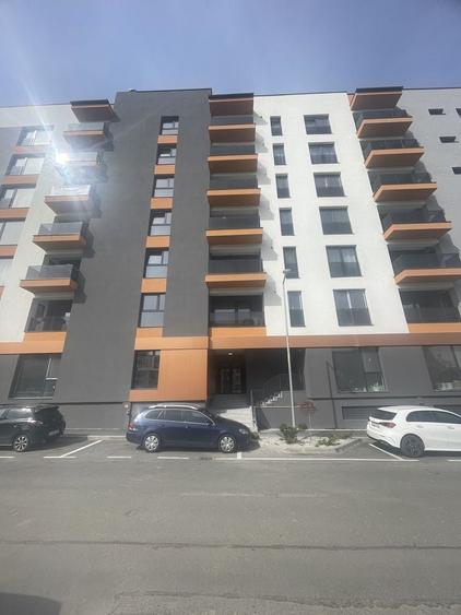 Apartament cu 2 camere decomandat în Mărăști