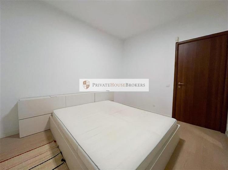 Apartament cu 2 camere semidecomandat, mobilat în Băneasa