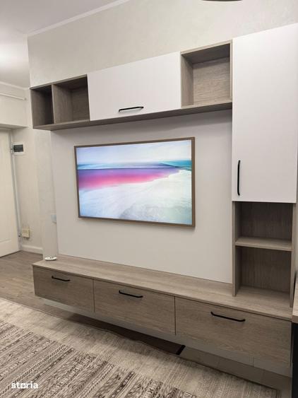Apartament cu 7 camere în Breazu