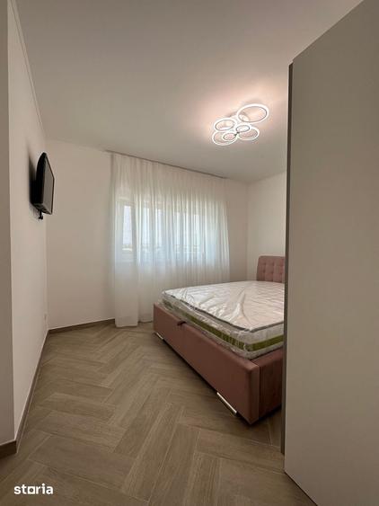 Apartament cu 3 camere în Botizului