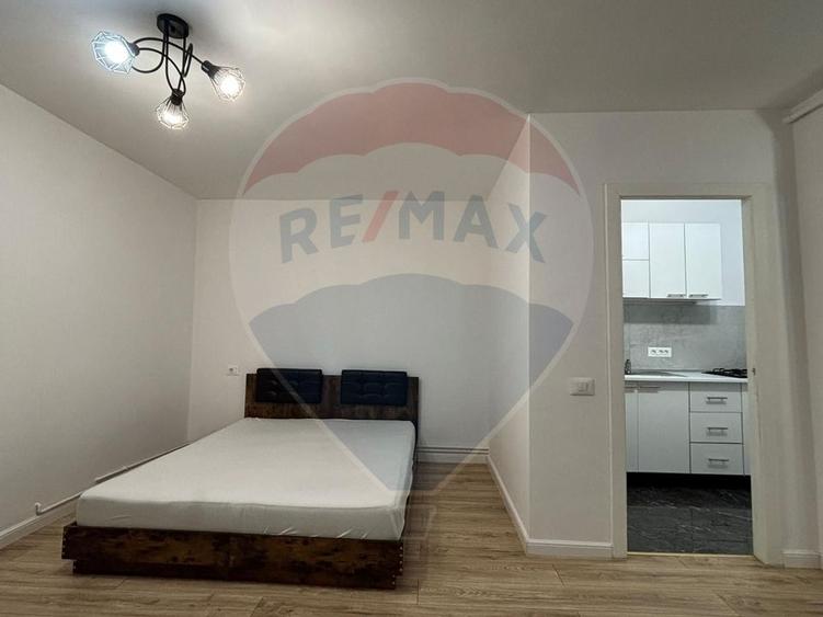 Garsonieră nedecomandată în Gării