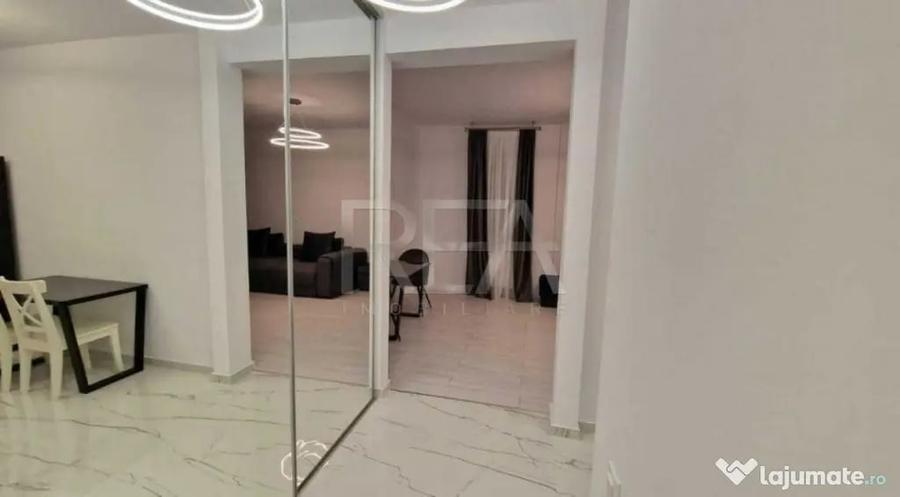 Apartament cu 2 camere decomandat în Regie