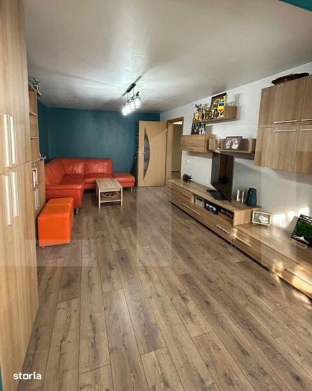 Apartament cu 4 camere în Lipovei
