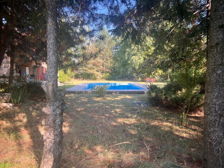Casă individuală cu 5 camere cu Piscina în Corbeanca