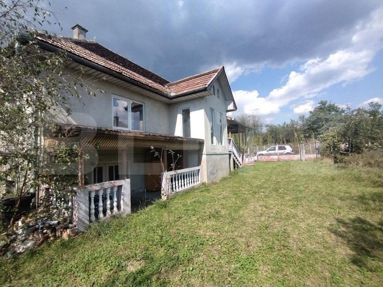 Casă individuală cu 3 camere cu Garaj în Sud-Est