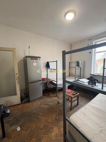Apartament cu 3 camere decomandat, mobilat în Unirii