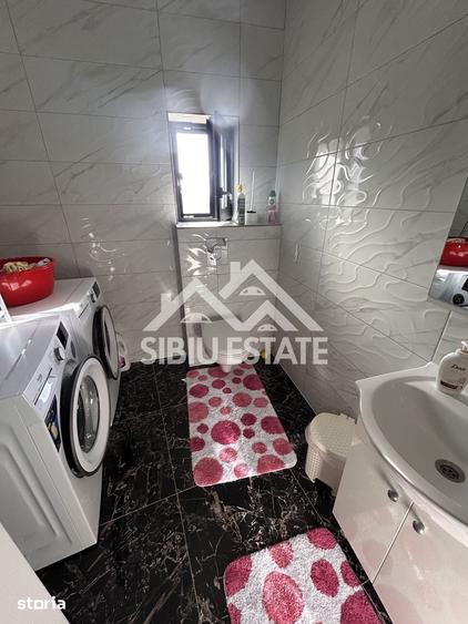 Casă cu 3 camere cu Teren 905 Mp în Central