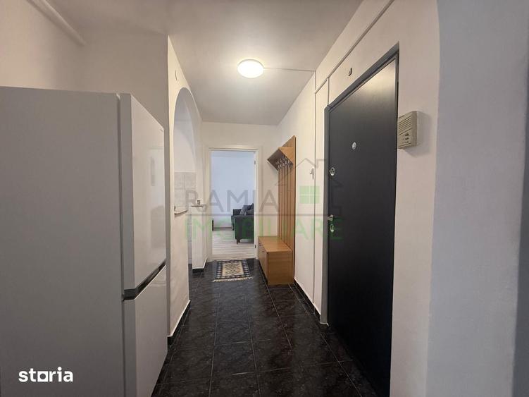 Apartament cu 2 camere decomandat în Valea Cetății