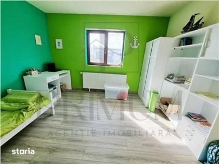 Casă cu 5 camere cu Teren 605 Mp în Central