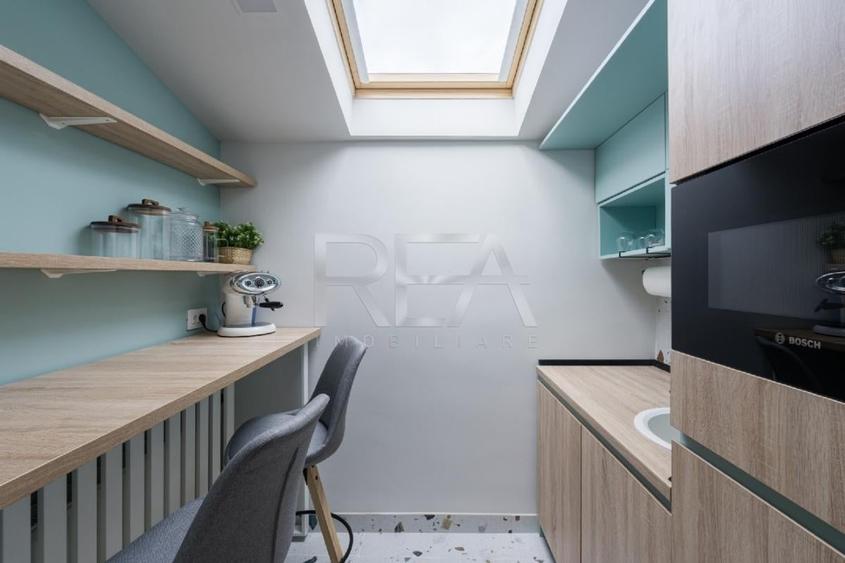Apartament cu 5 camere decomandat, mobilat în Aviatorilor