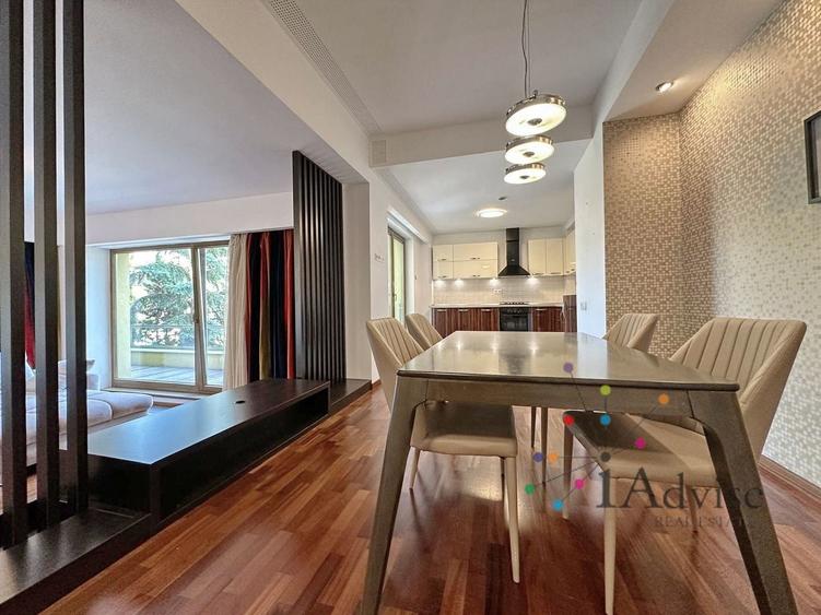 Apartament cu 3 camere decomandat, mobilat în Drumul Poienii