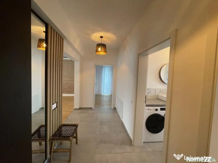 Apartament cu 3 camere decomandat în Băneasa