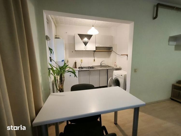 Apartament fain cu 1 camera (42 mp) str Porii - Floresti - 2