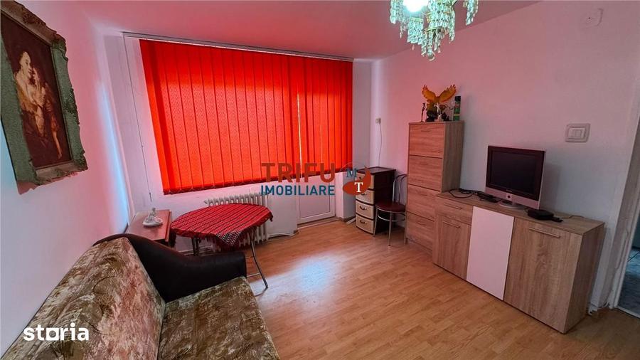 Apartament cu 2 camere decomandat în Cetate
