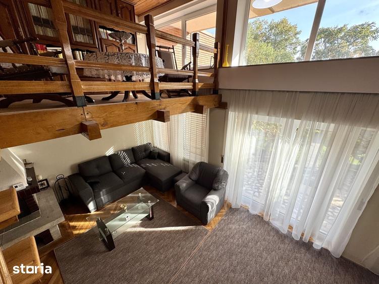 Apartament cu 3 camere decomandat în Boul Roșu