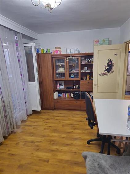 Apartament cu 2 camere decomandat în Păcurari