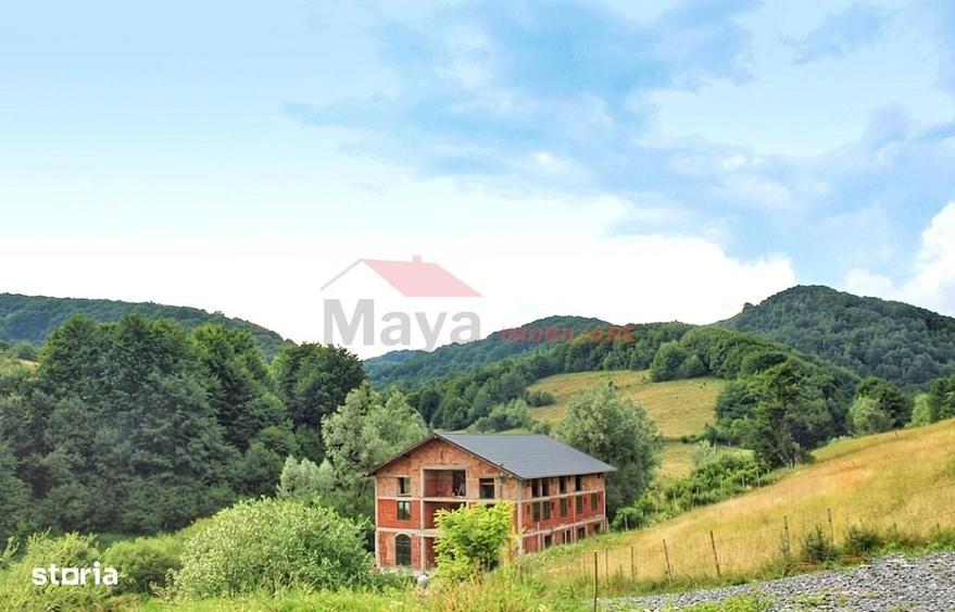 Casă cu 4 camere în Breaza