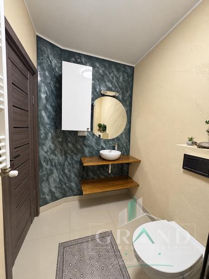 Apartament cu 2 camere semidecomandat, mobilat în Mănăștur