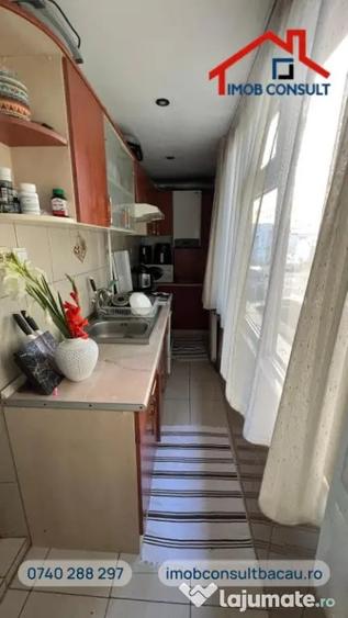 Apartament cu 2 camere decomandat în Banca Națională