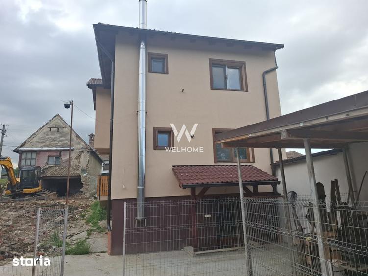Casă cu 4 camere cu Teren 710 Mp în Poplaca