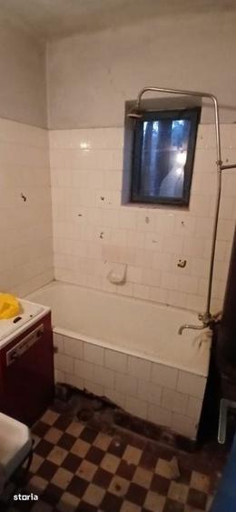 Casă cu 2 camere cu Teren 2000 Mp în Apahida