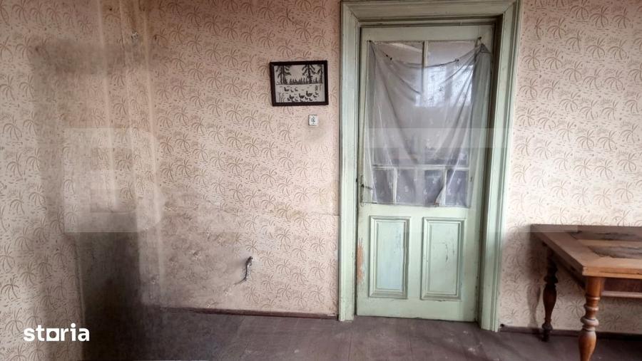 Casă cu 4 camere cu Teren 287 Mp în Democrației