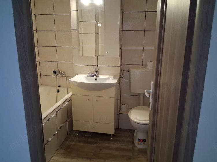 Apartament cu 2 camere semidecomandat în Complex Studențesc