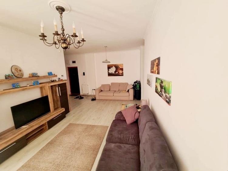 Apartament cu 2 camere semidecomandat în Iosia
