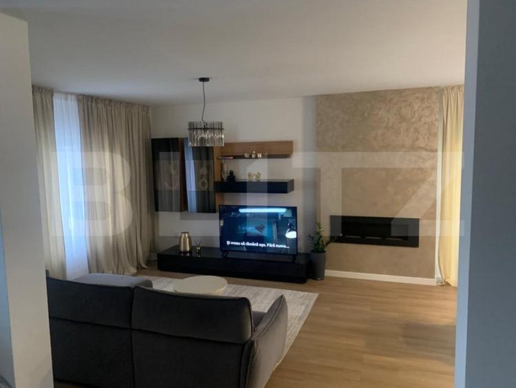 Casă cu 5 camere cu Teren 500 Mp în Central
