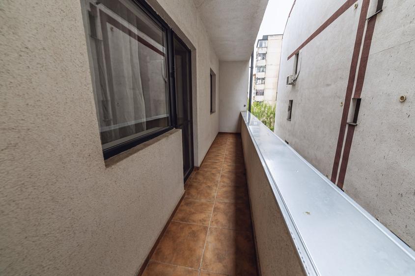 Apartament cu 2 camere semidecomandat în Sebastian