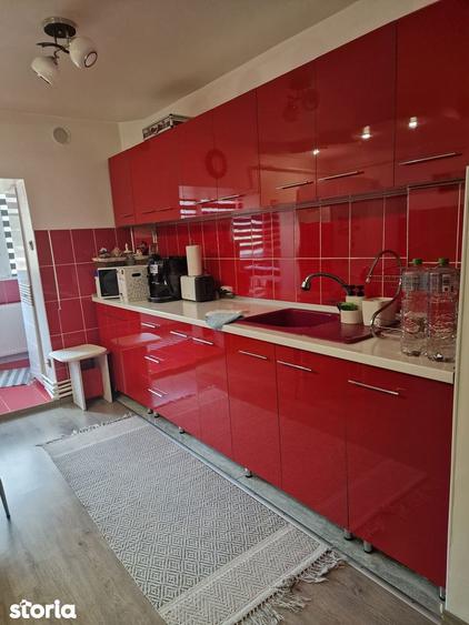 Vand apartament zona A ,2 camere decomandat - 2