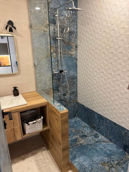 Apartament cu 2 camere semidecomandat în Vitan-Bârzești