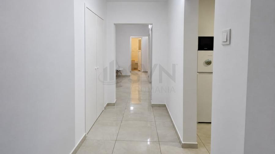 Apartament cu 3 camere decomandat în Iancului