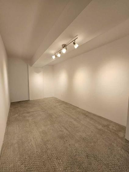 Apartament cu 4 camere decomandat în Decebal