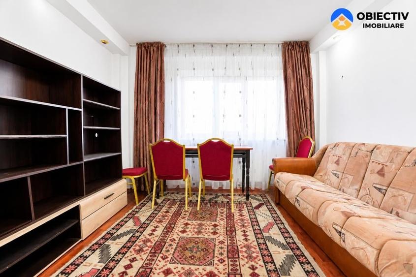 Apartament cu 2 camere semidecomandat, mobilat în Central