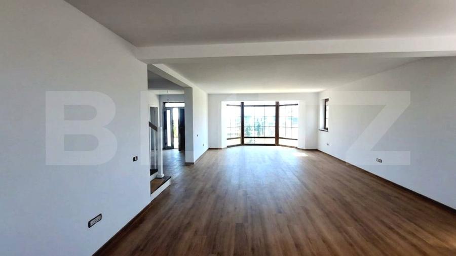Casă individuală cu 4 camere cu Teren 780 Mp în Tărlungeni