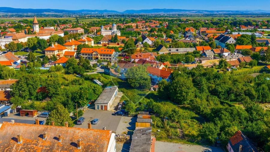 Teren Construcții intravilan de 1840 mp, în Prejmer