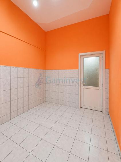 Apartament cu 3 camere de vanzare in Oradea, zona centrala - 3