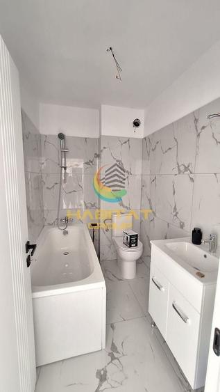 Apartament cu 3 camere decomandat în Berceni
