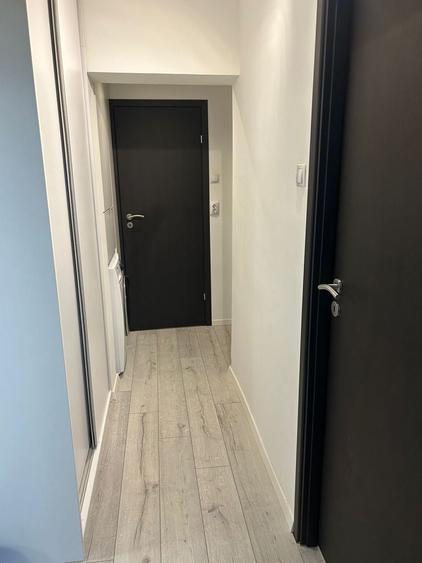 Apartament cu 3 camere decomandat în Drumul Taberei