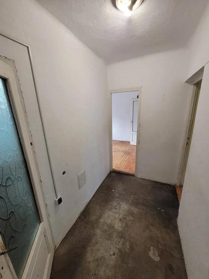 Apartament cu 2 camere decomandat în Aștileu