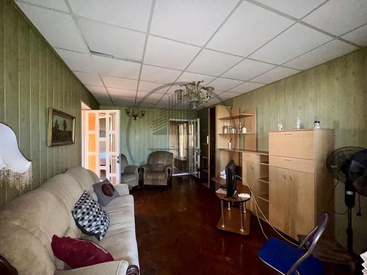 Apartament 3 camere de vânzare Constanța - 1